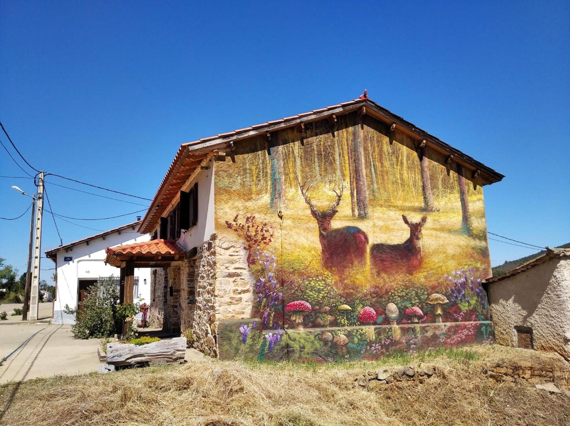 Casa Rural Tozolosolobos Otero de Bodos Eksteriør billede